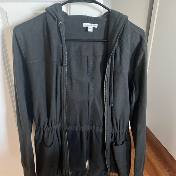 Lightweight jacket - Picture 2 of 5